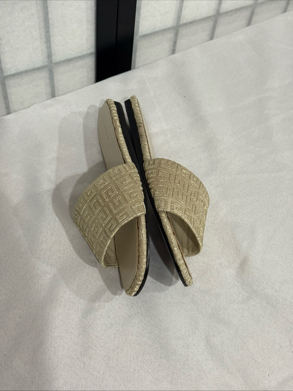Givenchy 4G Monogram Slide Sandals Gold Metallic Flat Slides Women’s 37.5 - Picture 6 of 8